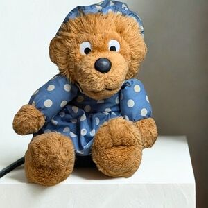 Vintage Mama Berenstain Bear 17" plush